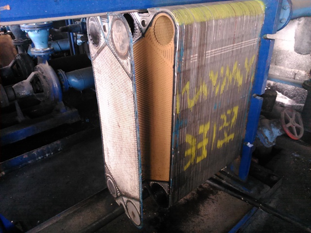 Καθαρισμός πλακοειδών εναλλακτών θερμότητας 